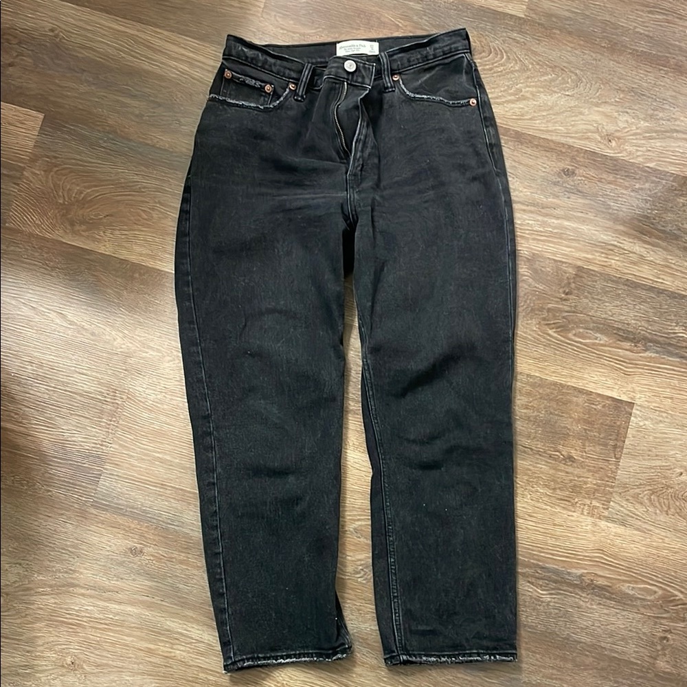 Abercrombie & Fitch Black Relaxed Jeans